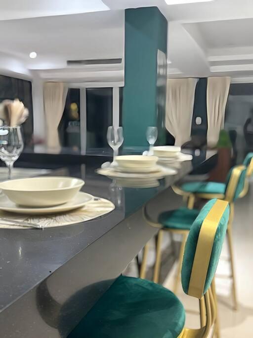 4 Bed Penthouse With 3 Terraces Apartment Patong