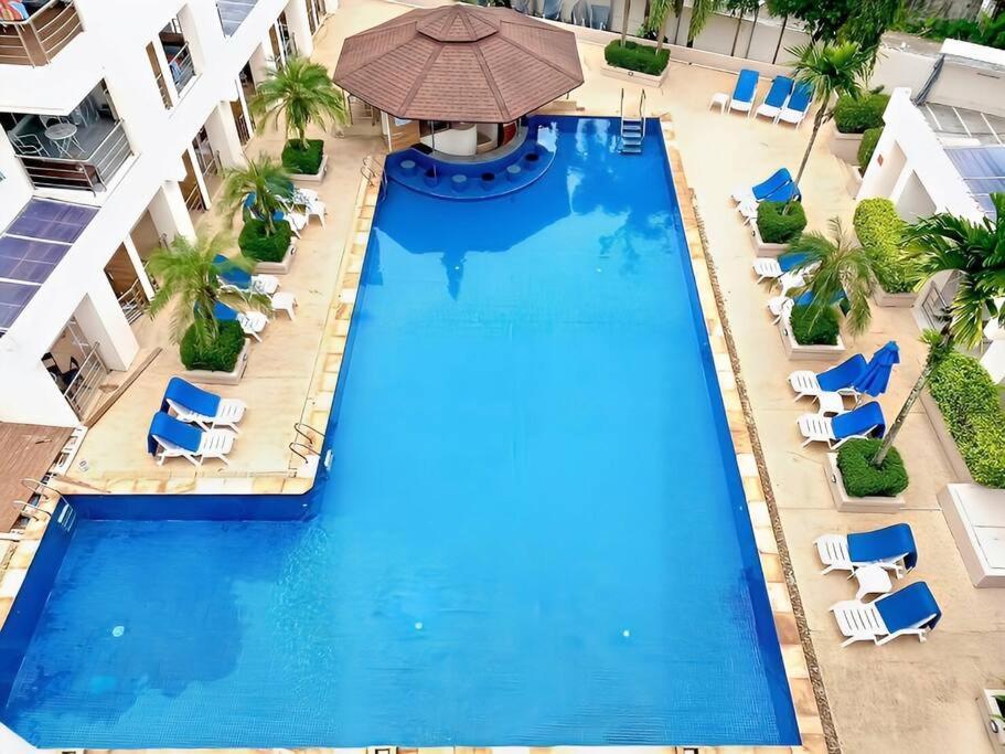 Apartment 4 Bed Penthouse With 3 Terraces Patong